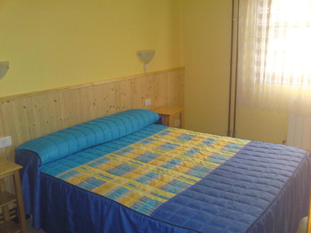Hostal Alce Hotel Nigrán Szoba fotó