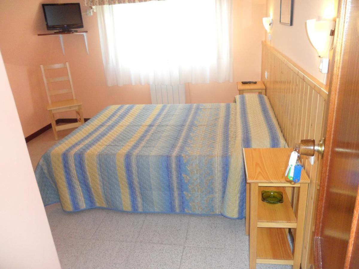 Hostal Alce Hotel Nigrán Kültér fotó