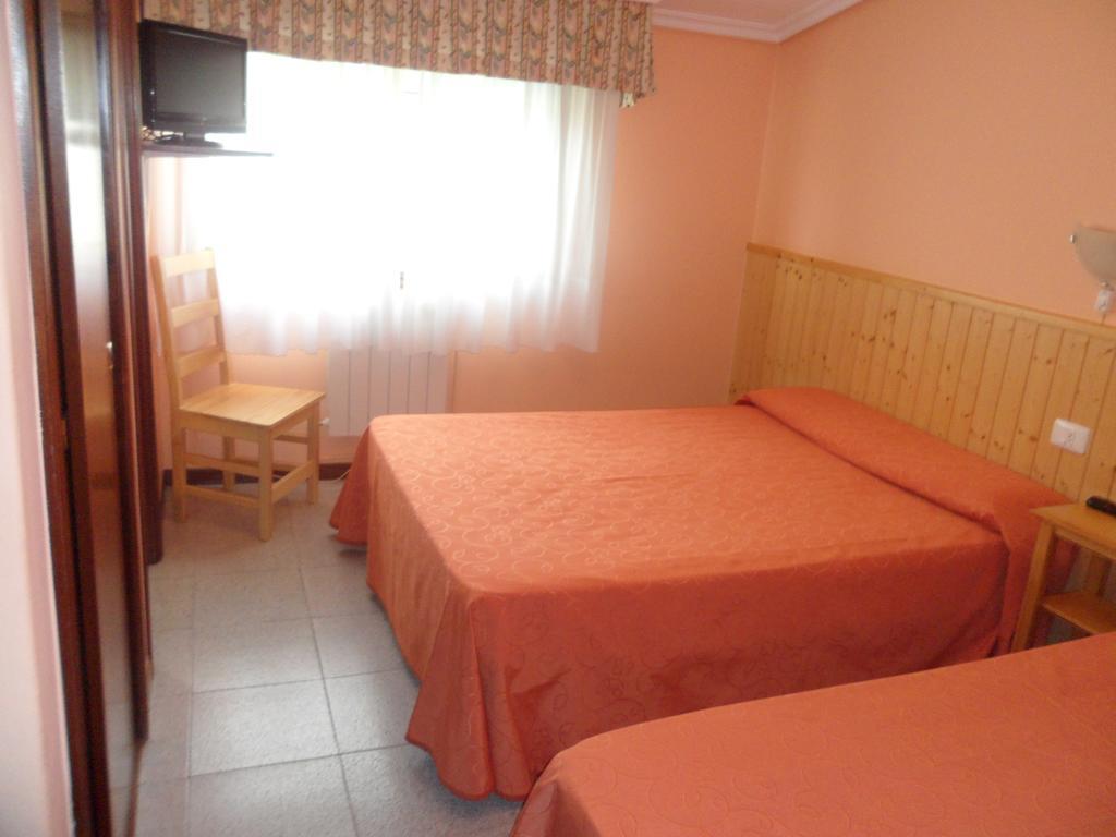 Hostal Alce Hotel Nigrán Kültér fotó
