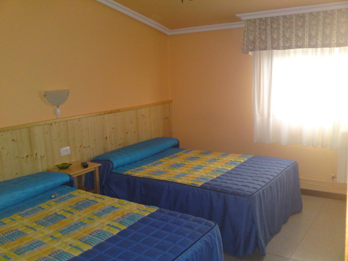 Hostal Alce Hotel Nigrán Kültér fotó